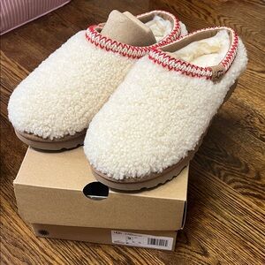 Ugg Cozy Tasman Maxi Curly